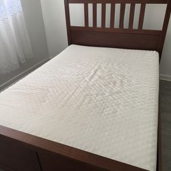 Queen Bedd Whit The Matrees (Need Gone ASAP)