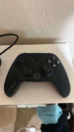 SCUF Instinct Pro for Xbox Series X|S / Xbox One / PC.