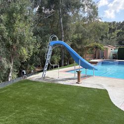 Synthetic Grass for Pools 
