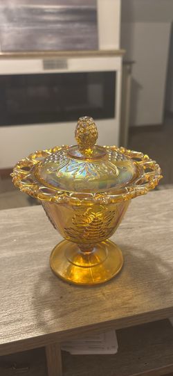 Vintage Indiana marigold candy dish