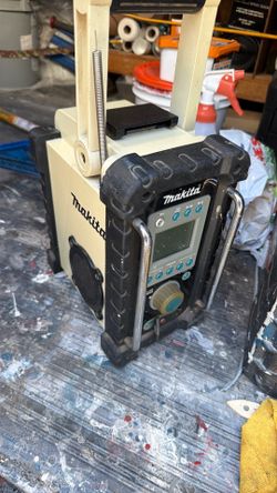 Makita onsite radio