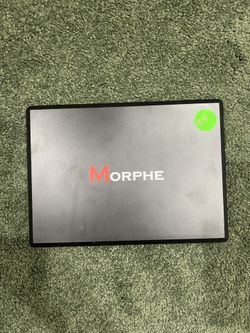 Brand New Morphe Eyeshadow Palette