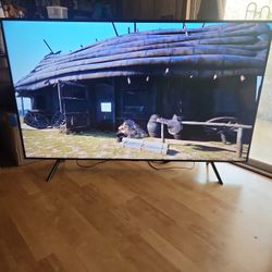 Samsung  UN65NU710DF  65-inch Class 4k Ultra HD Smart Tv.