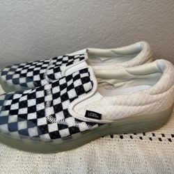 Vans Checkered Shoes Men’s Size 9