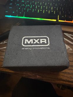 MXR MICRO AMP M133 GUITAR PEDAL
