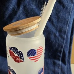 16 oz Glass Cups W/ Bamboo Lids
