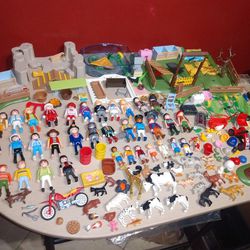 Playmobil Geobra Collection 35 Human Figure & 40 Animals, over 150 Pieces Total - Germany Lego Toy Kids Girls 