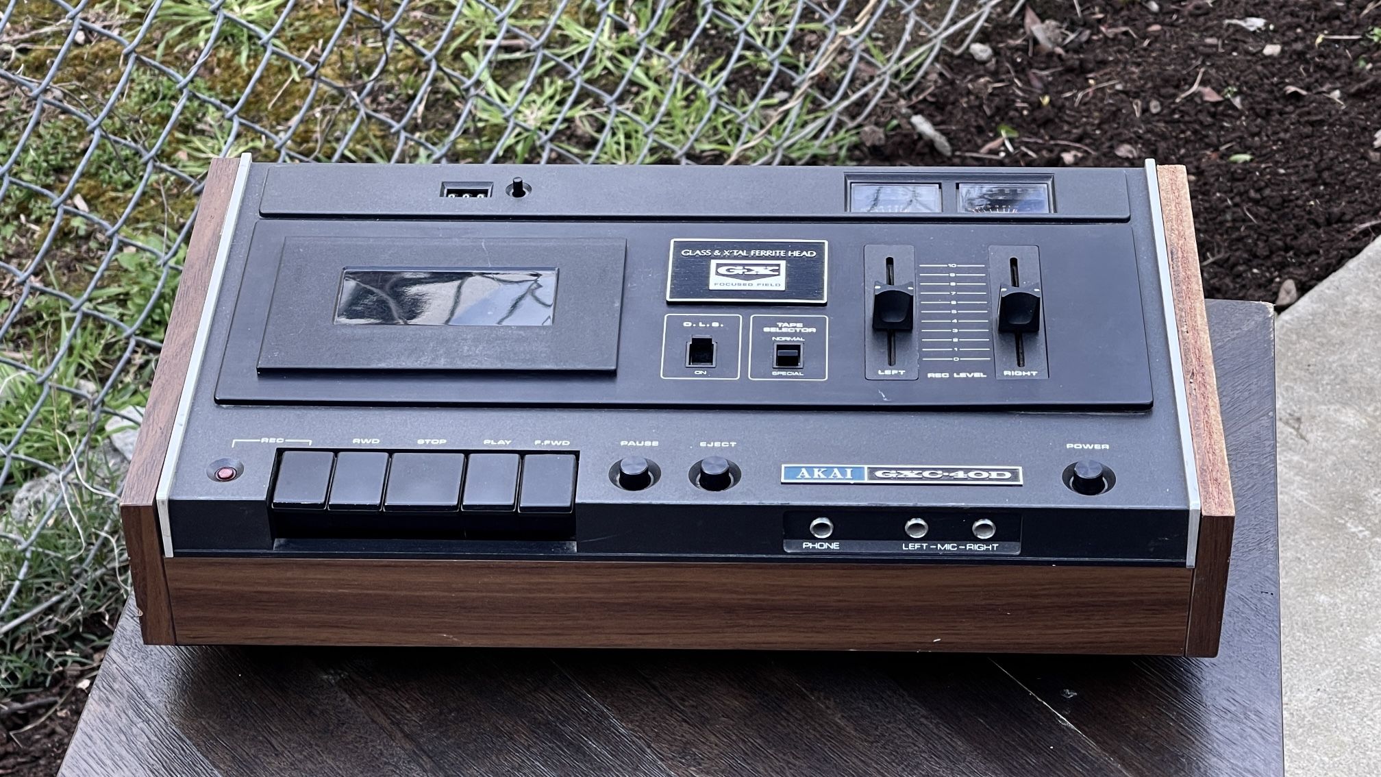 AKAI GXC-40D cassette deck