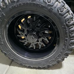 TIS Wheels w/ TIS Tires