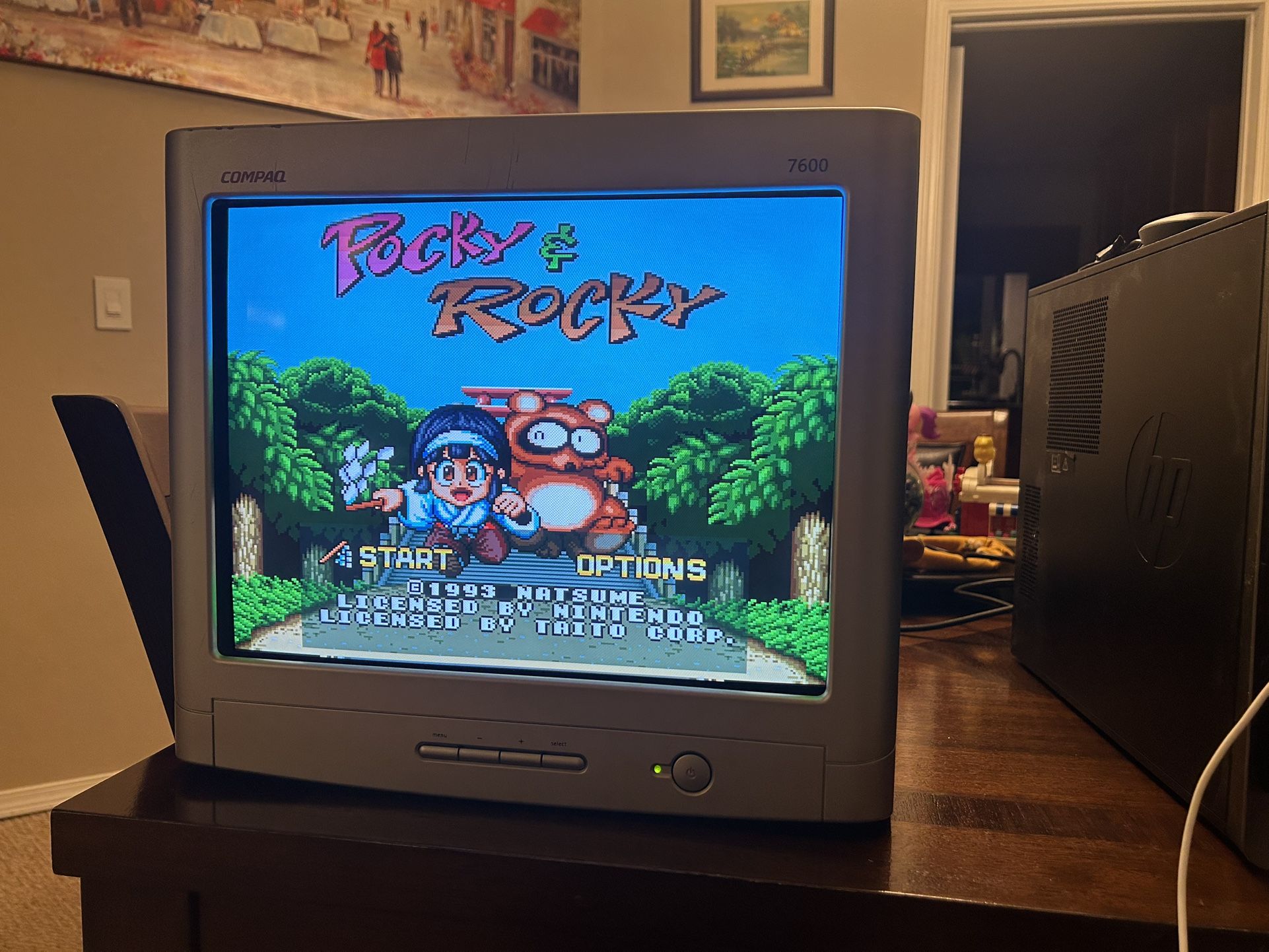 Compaq FS7600c 17” CRT Monitor
