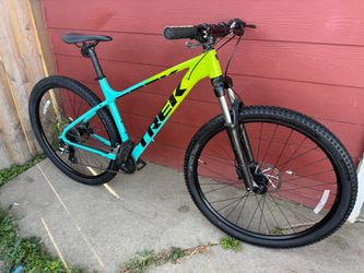 Trek marlin 5 bike 29”
