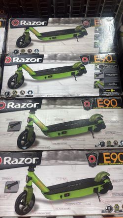 Razor Black Label E90 Electric Scooter - Green, for Child Ages 8+ and up to 120 lbs, up to 10 mph  New in box