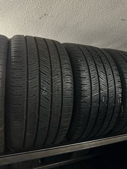 PAIR OF TIRE 265 35 18 CONTINENTAL 85% LIFE