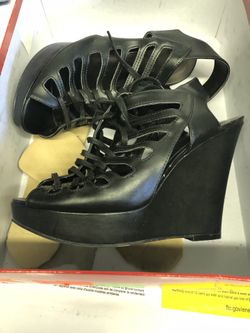 Guess wedge heels 👠