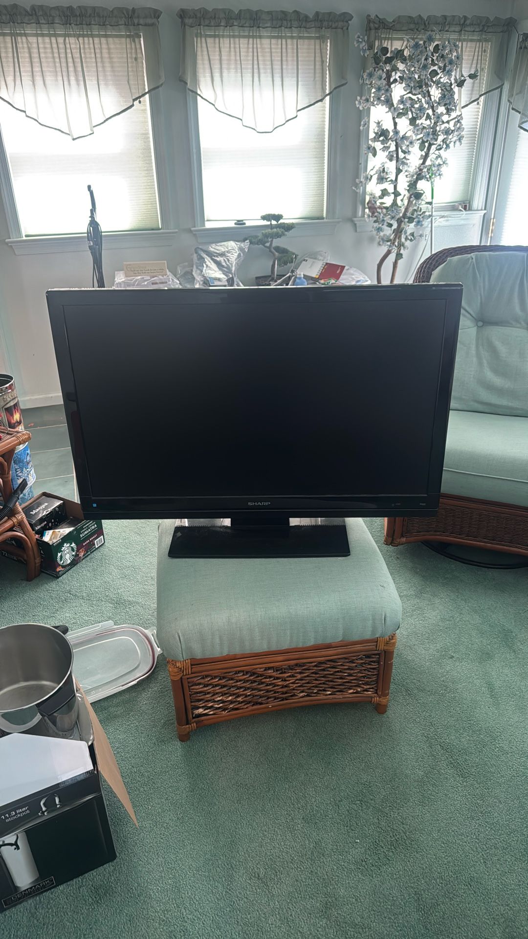 Sharp LCD HD Television 42”