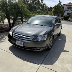 2006 Toyota Avalon 