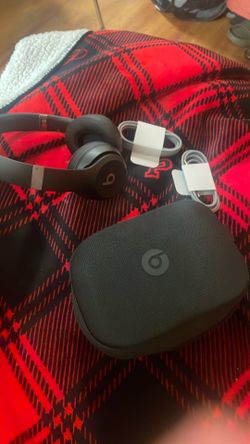 Beats Solo 4 on ear