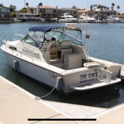 Boston Whaler 31 Foot Cummins Turbo Diesel