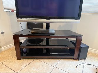 Entertainment console