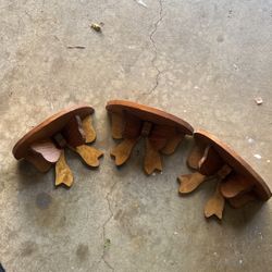 Small Bow Hanging Shelves