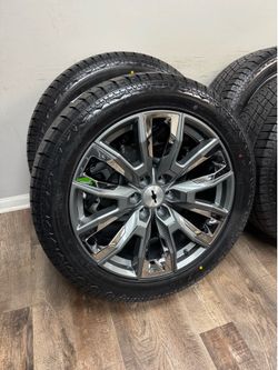 NEW 22 inch Gm style wheels with 275/50r22  atturo ht tires