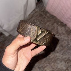 LV Belt Size 34