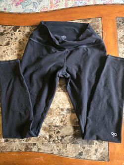 Alo Leggings SMALL