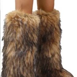 Faux Fur Boots And Hat Set 