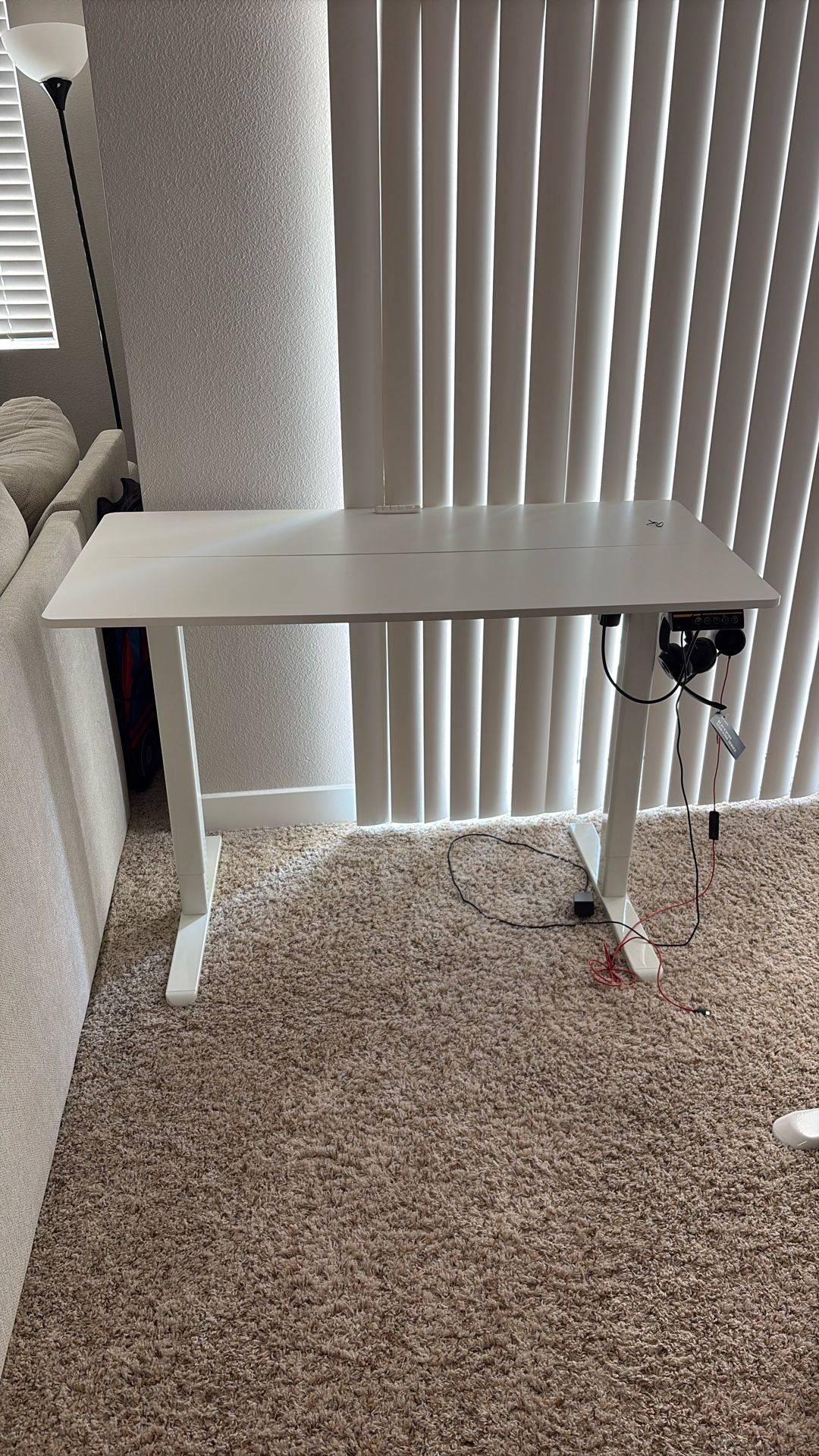 Standing desk