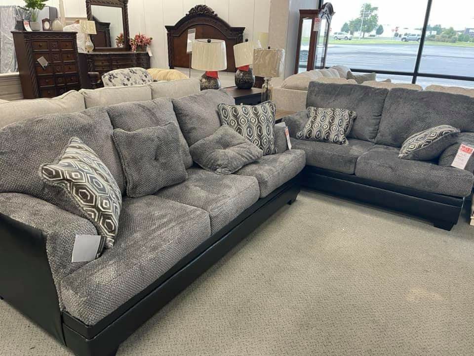 NEW IN BOX - Gray Sofa Gray Love Seat Sala Living Room Set  ✅ From Houston TX