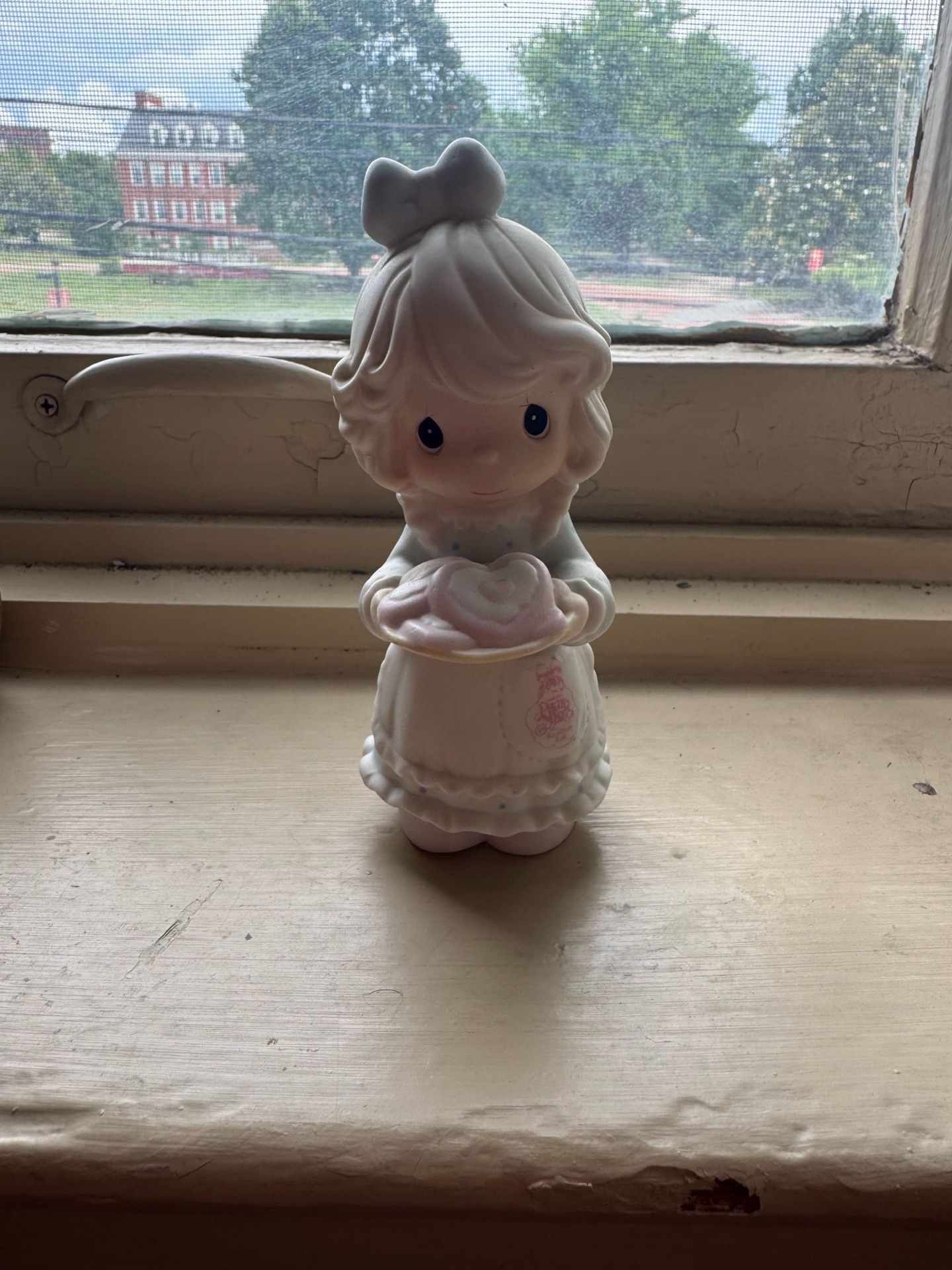 Precious Moments - You’re The Sweetest Cookie In The Batch Figurine