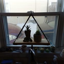 Plant Shelf. Homemade. Comes in different Varieties As Far As stain on wood. 20$ 