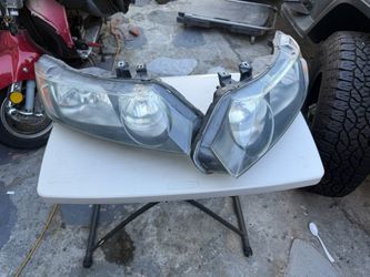 2012 Honda Accord front headlights original