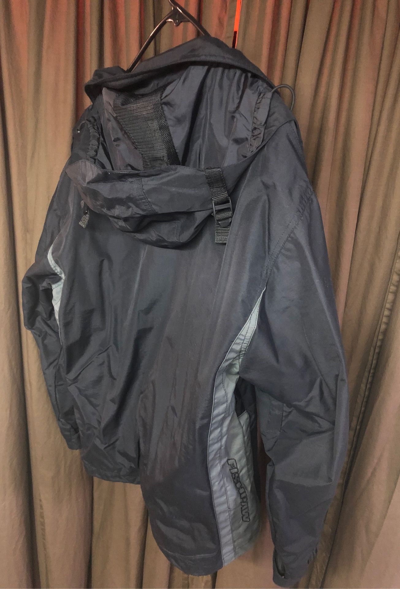 Fishpaw Snowboard Jacket for Sale in Tacoma, WA - OfferUp Fishpaw Snowboard Jacket for Sale in Tacoma, WA - OfferUp