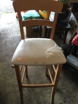 Tall bar stool
