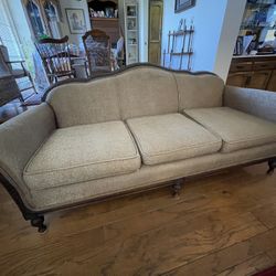 Antique Floral Stitched Couch