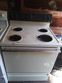 GE Hot Point Stove( beige color)