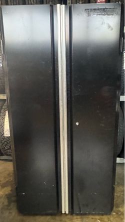 Storage Cabinet with lock and doors (Husky)