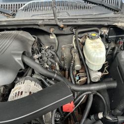2004 Chevrolet Suburban