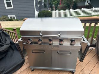 Beautiful stainless steel  flat top grill perfectly seasoned More e even cooking compared to blackstone