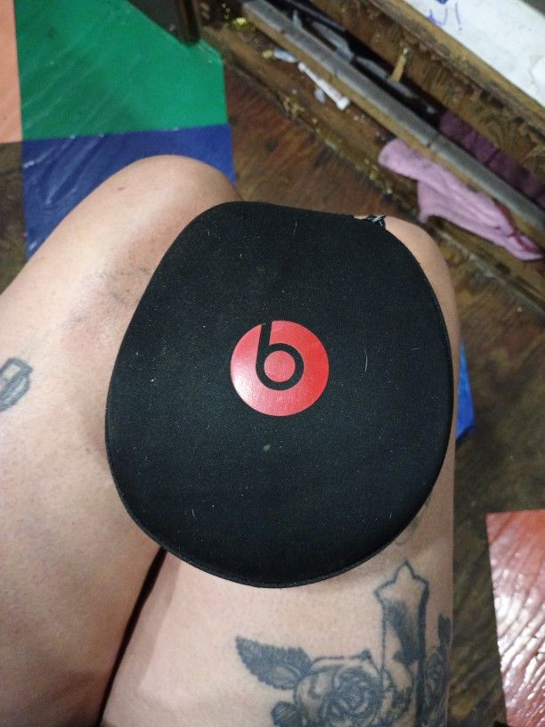 Beats head phones