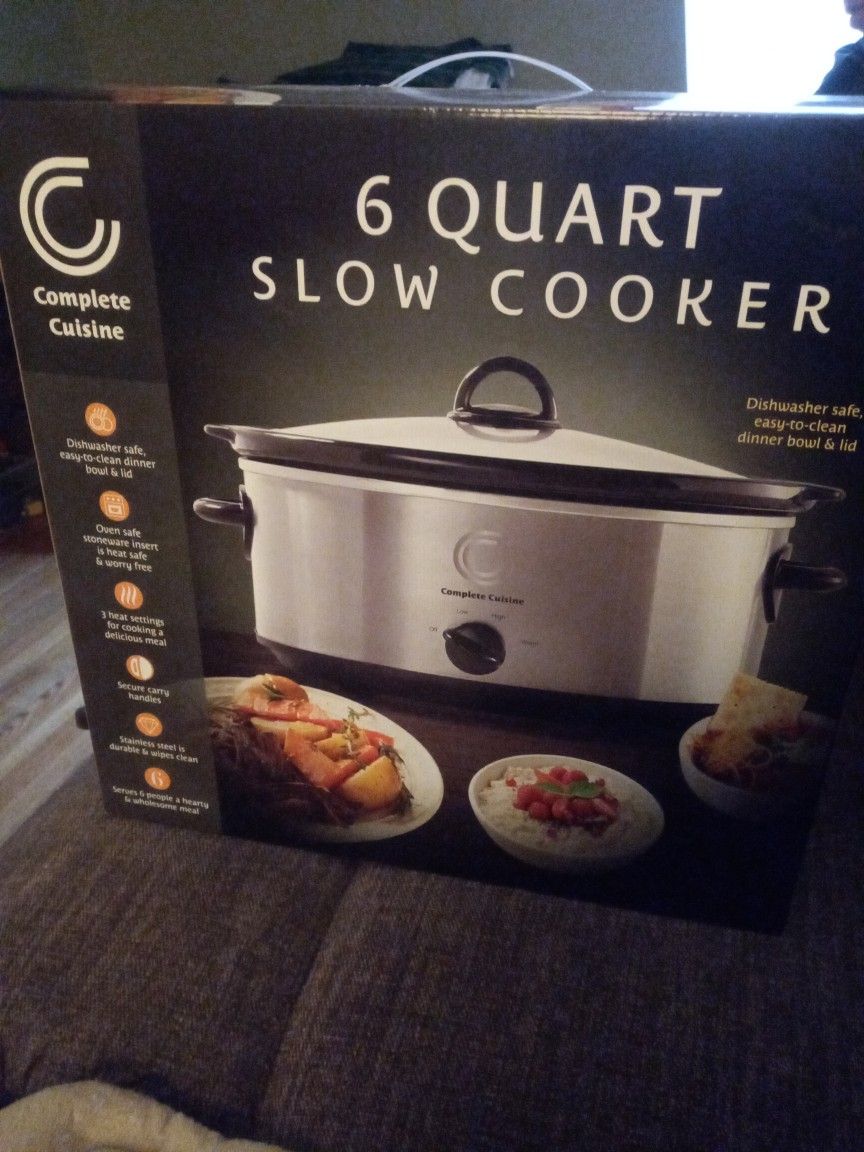 Brand New 6 Quart Slow Cooker, Cross Posted, North Riverside