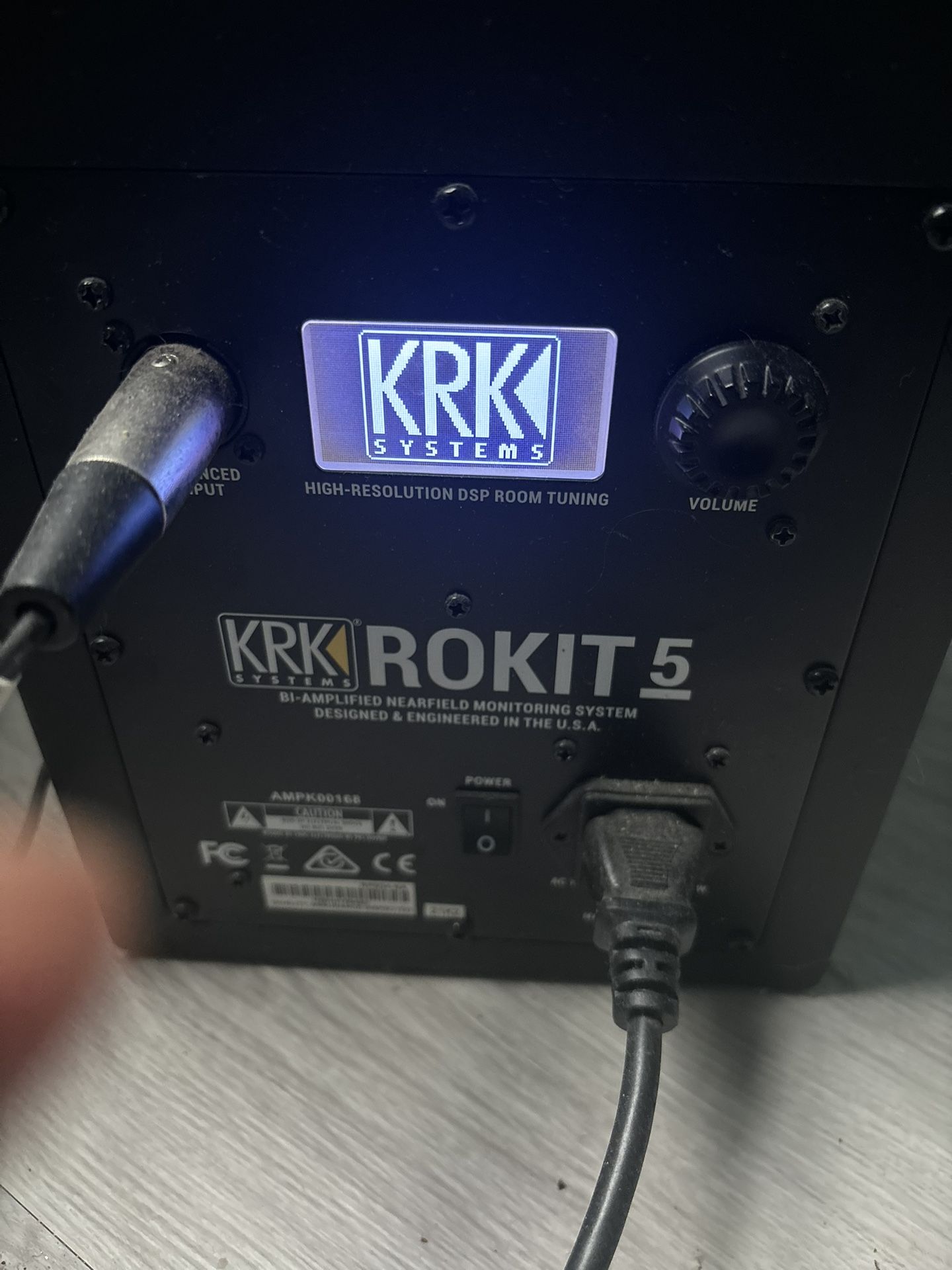 KRK RP5 Rokit 5 G4 Professional Bi-Amp 5" (1)