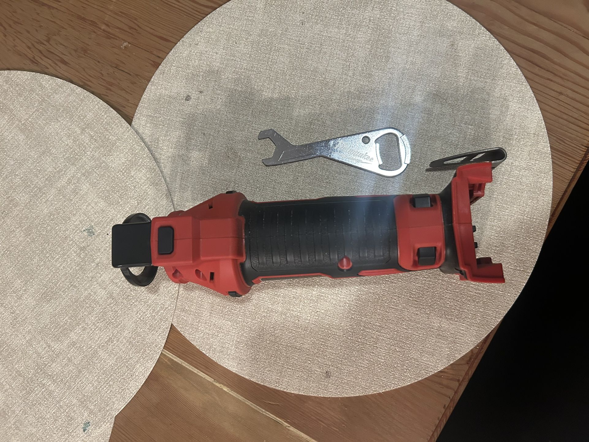 Milwaukee Cut Out Tool