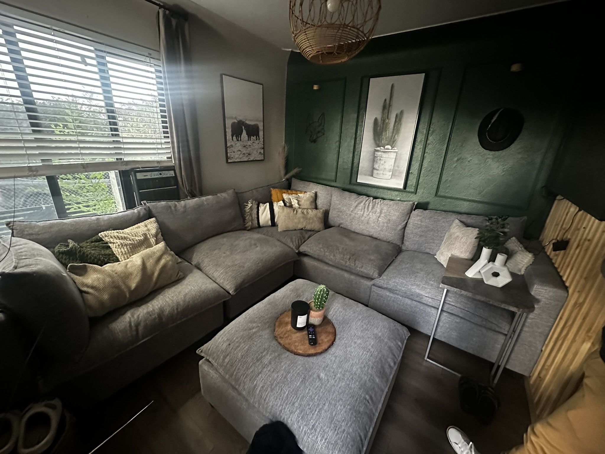 Sectional Sofa