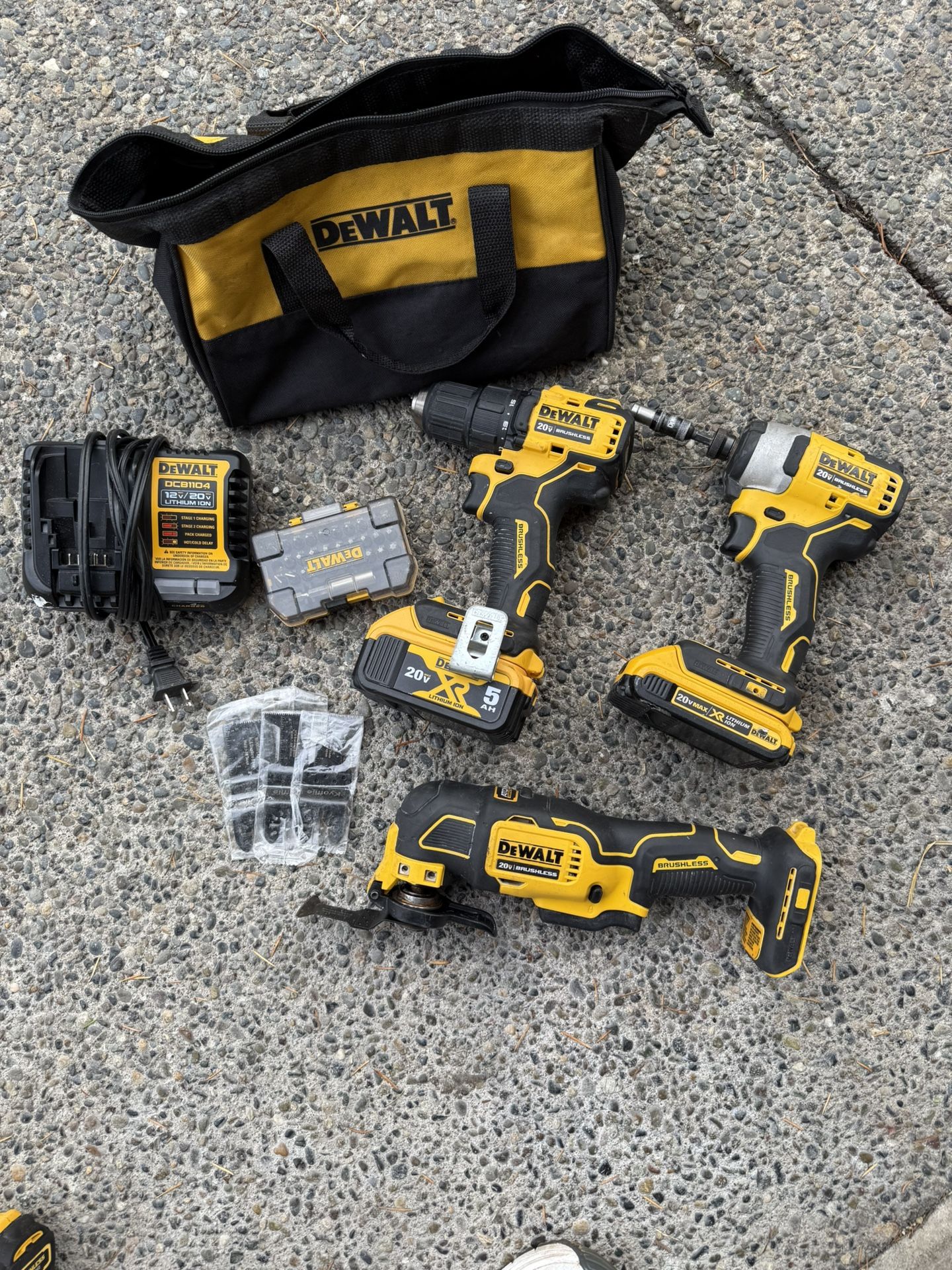Dewalt 20v Brushless Drill Set