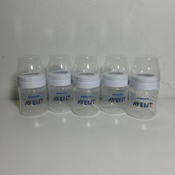 5 Philips Avent Plastic Baby Bottles 4oz