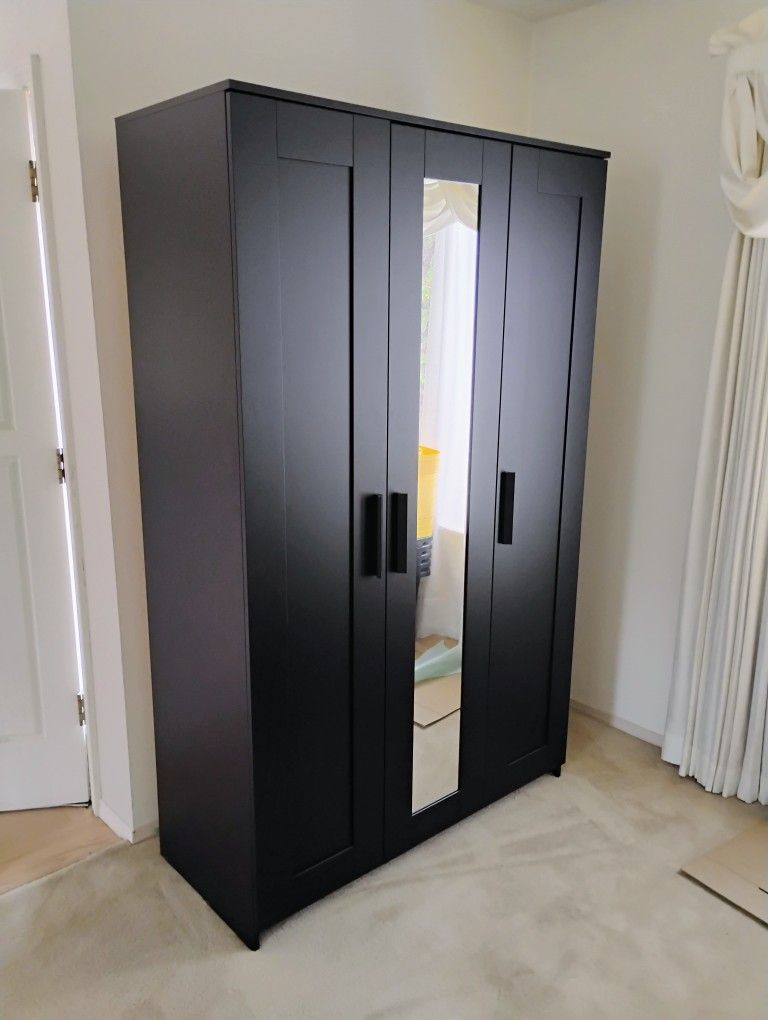 IKEA BRIMNES Wardrobe
