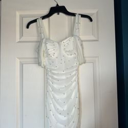 White Pearly Windsor Dress