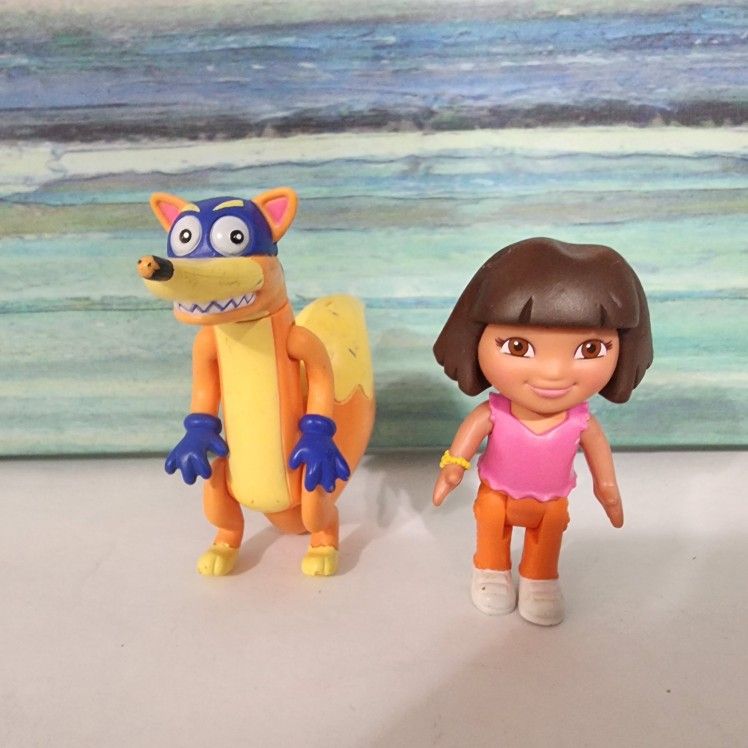 Dora And Swiper Figures